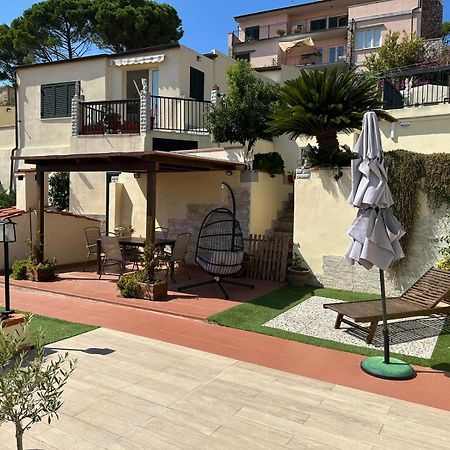 La Scalinata Otel Portoferraio Dış mekan fotoğraf