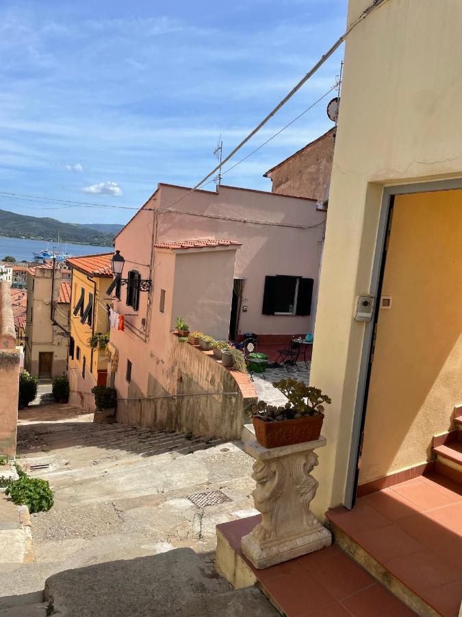 La Scalinata Otel Portoferraio Dış mekan fotoğraf