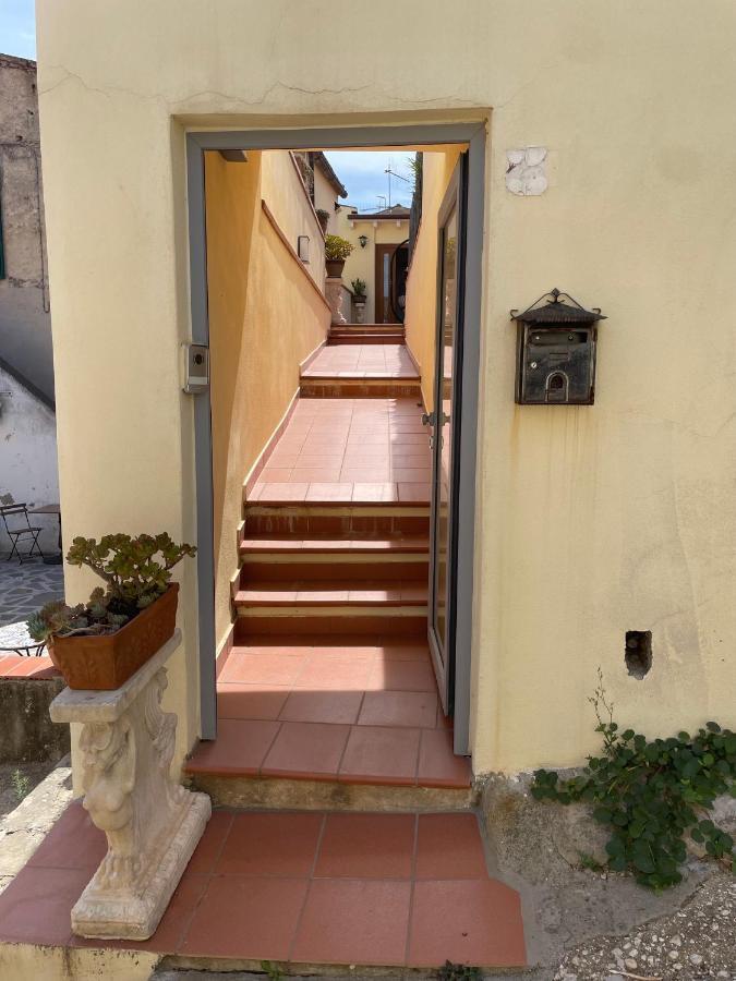 La Scalinata Otel Portoferraio Dış mekan fotoğraf